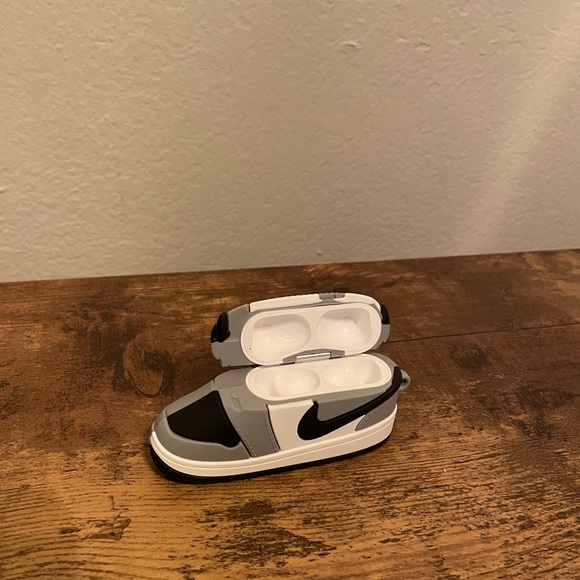 Airpods pro case. Air Jordan Inspired, grey/black. - Picture 3 of 5